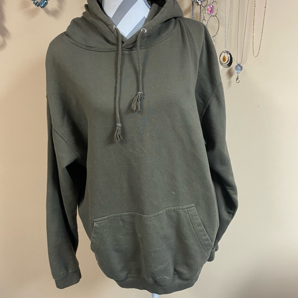 Camo green. Size Xl. JustHoods.